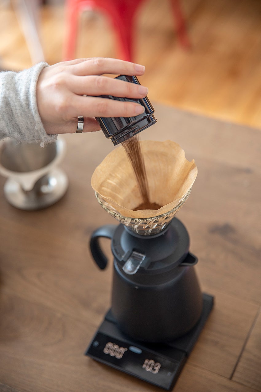 Hario V60 Coffee Filter Papers Size 03 - Brown (100 Pack Bag)